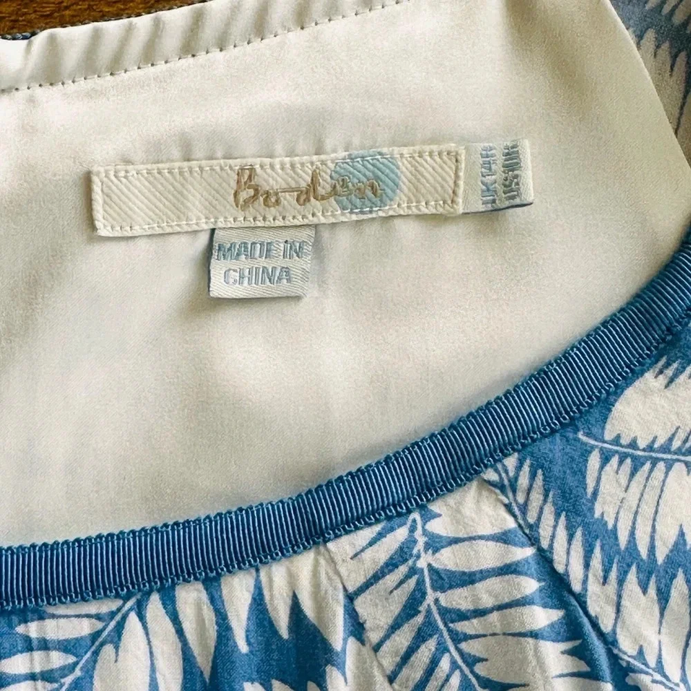 Boden Blue and White Print Dress - Size 10 - Picture 9 of 11